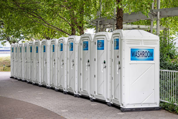 Best Restroom trailer rental cost  in Hebron, IN